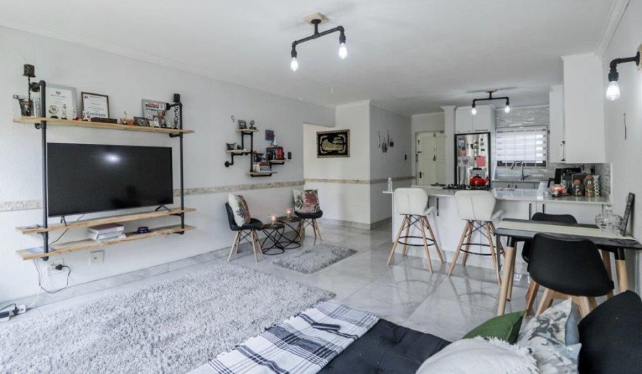 3 Bedroom Property for Sale in Marais Steyn Park Gauteng