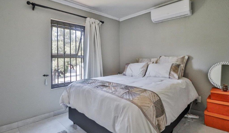 3 Bedroom Property for Sale in Marais Steyn Park Gauteng
