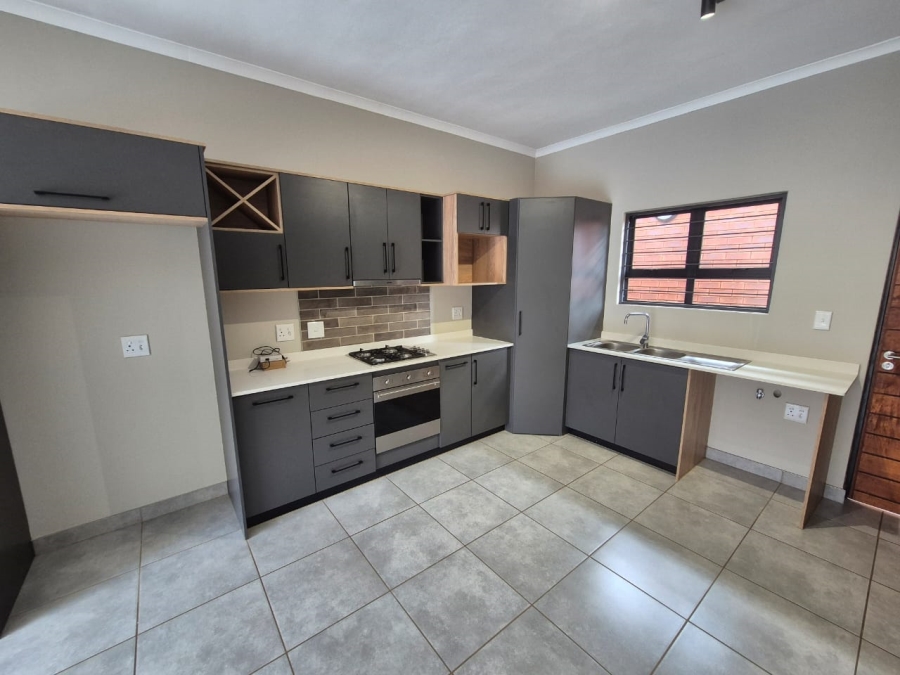 3 Bedroom Property for Sale in Olympus AH Gauteng