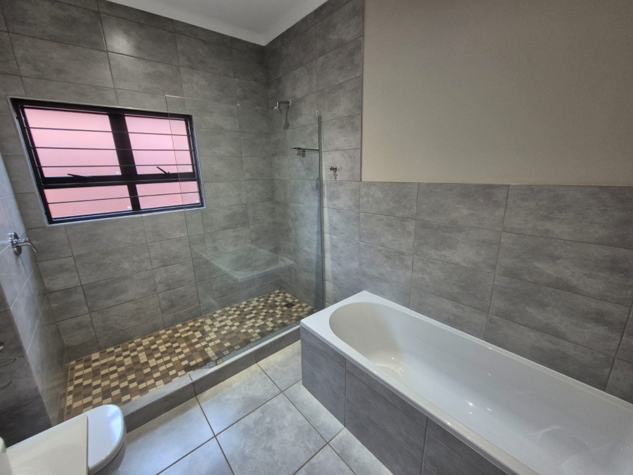 3 Bedroom Property for Sale in Olympus AH Gauteng