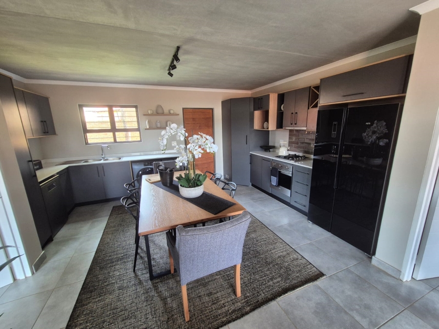 2 Bedroom Property for Sale in Olympus AH Gauteng