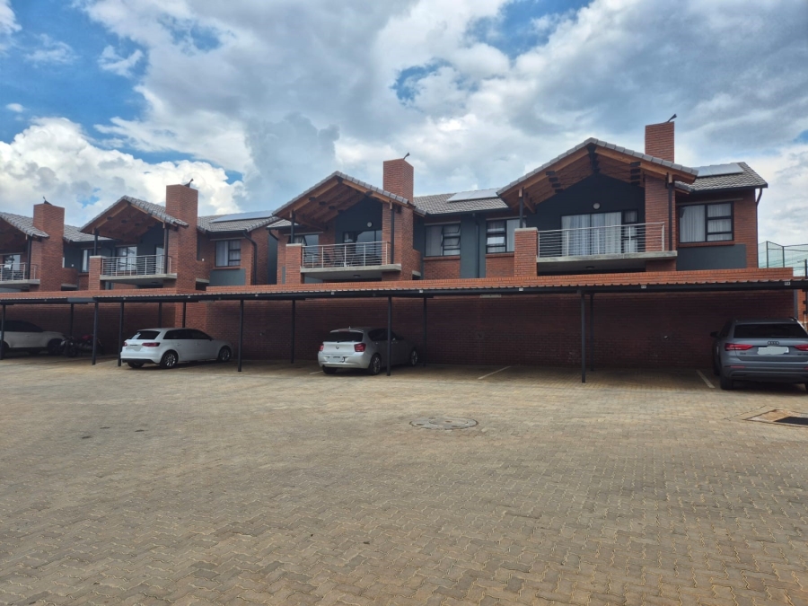 2 Bedroom Property for Sale in Olympus AH Gauteng