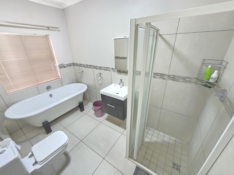 1 Bedroom Property for Sale in Northgate Gauteng