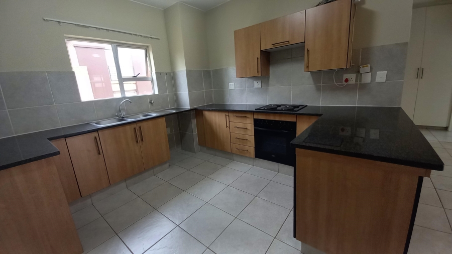 To Let 2 Bedroom Property for Rent in Meyersdal Gauteng