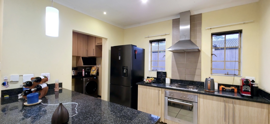 2 Bedroom Property for Sale in Equestria Gauteng