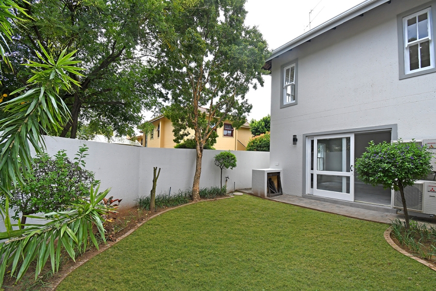 3 Bedroom Property for Sale in Broadacres Gauteng