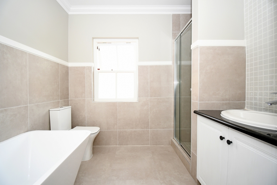 3 Bedroom Property for Sale in Broadacres Gauteng