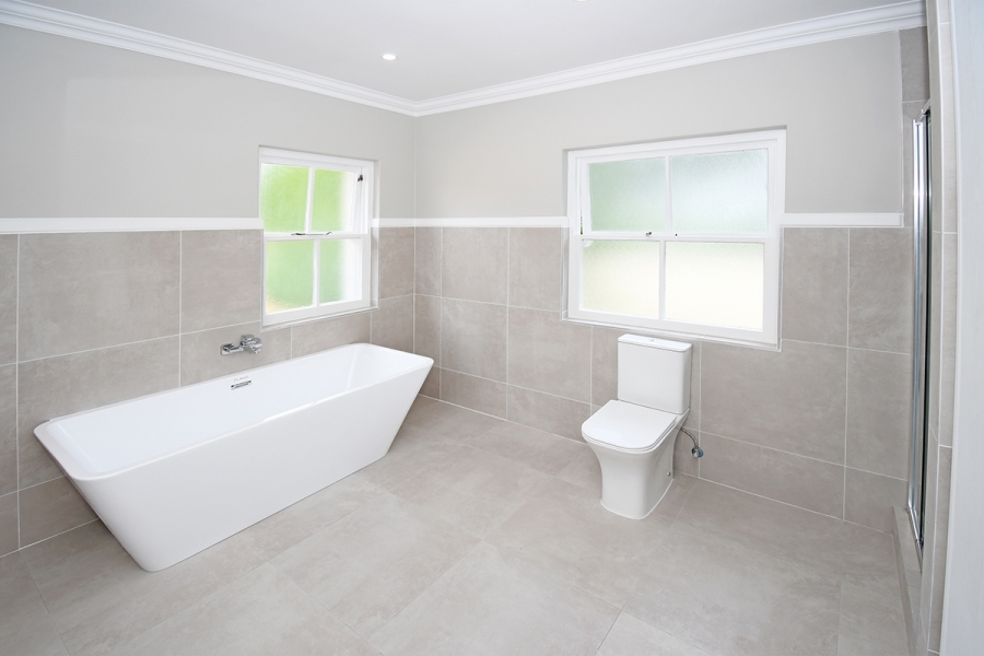 3 Bedroom Property for Sale in Broadacres Gauteng
