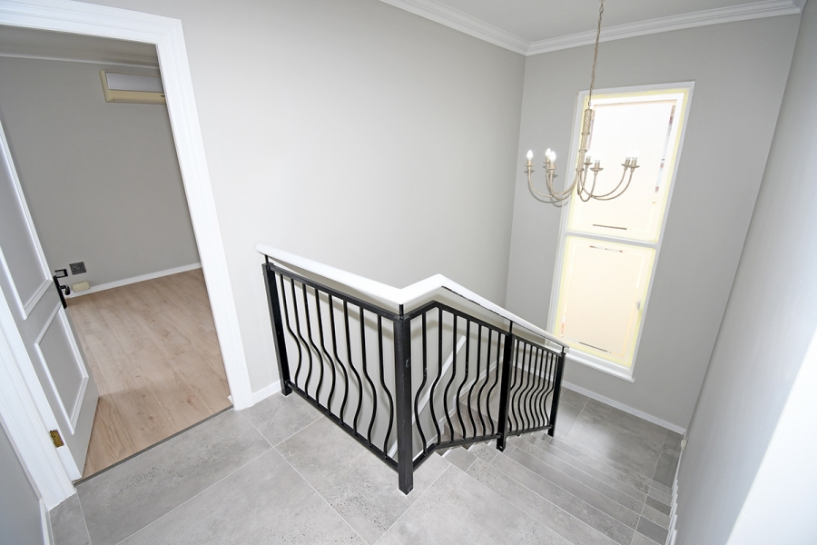 3 Bedroom Property for Sale in Broadacres Gauteng