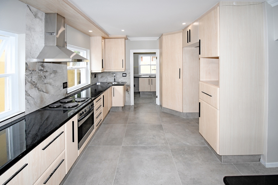 3 Bedroom Property for Sale in Broadacres Gauteng
