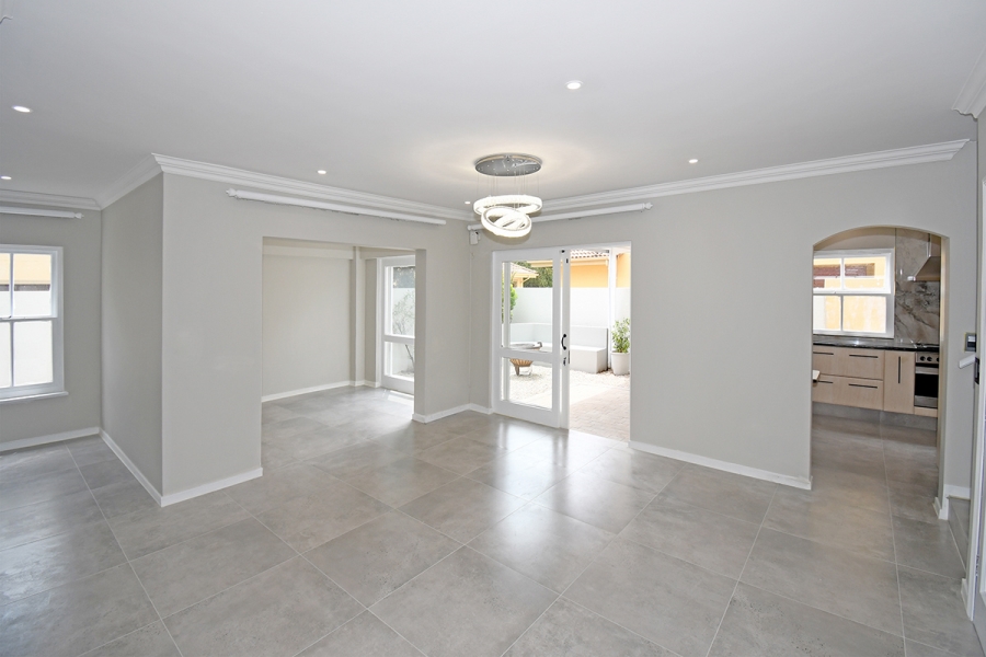 3 Bedroom Property for Sale in Broadacres Gauteng