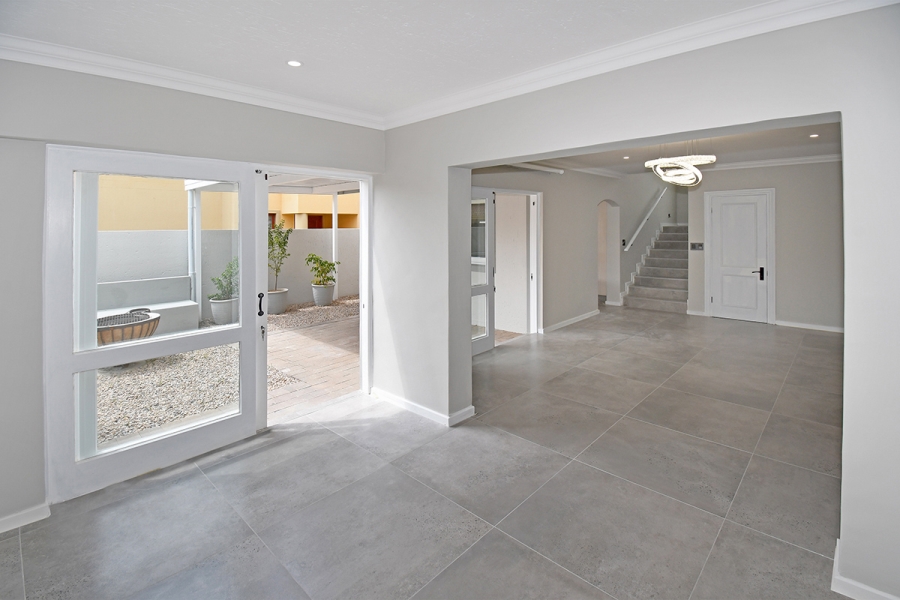 3 Bedroom Property for Sale in Broadacres Gauteng