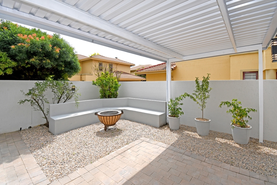 3 Bedroom Property for Sale in Broadacres Gauteng
