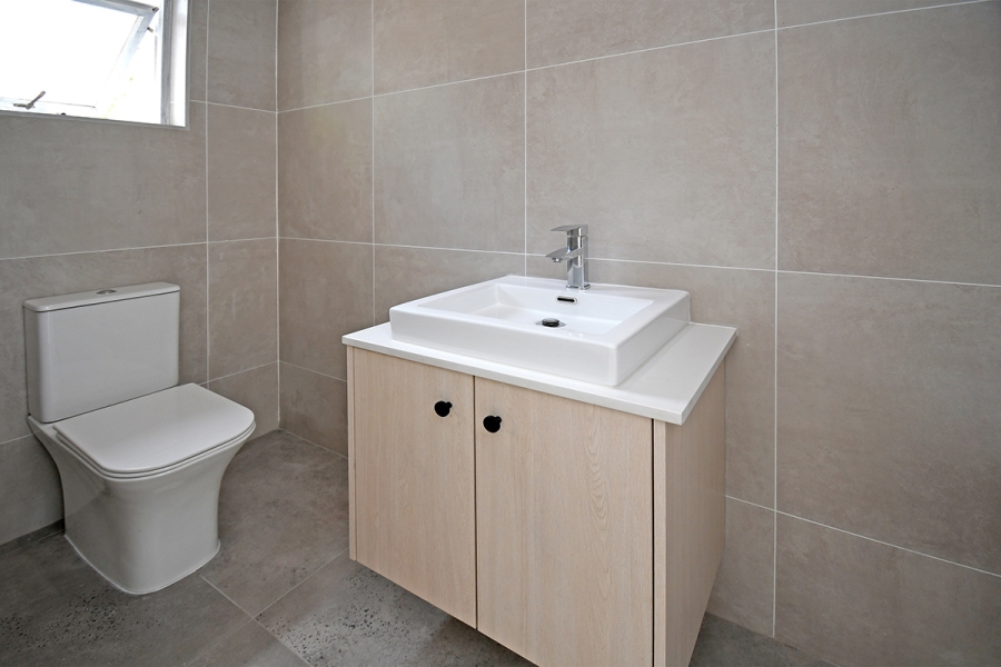 3 Bedroom Property for Sale in Broadacres Gauteng