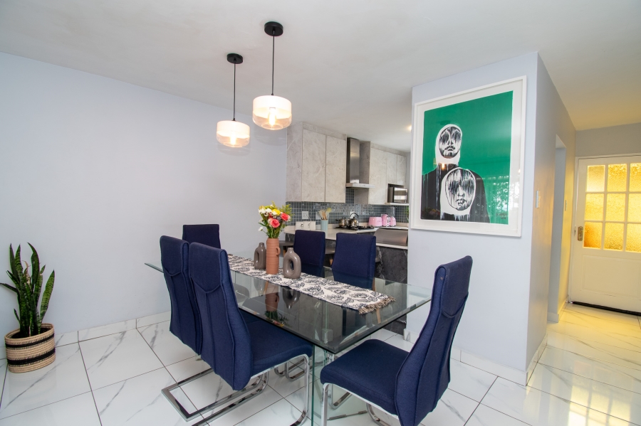 2 Bedroom Property for Sale in Sundowner Gauteng