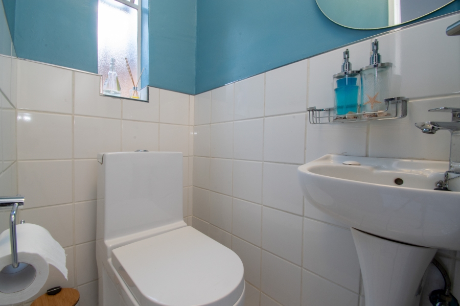 2 Bedroom Property for Sale in Sundowner Gauteng