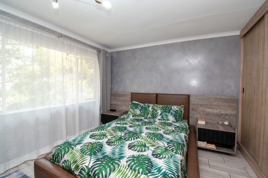 2 Bedroom Property for Sale in Sundowner Gauteng