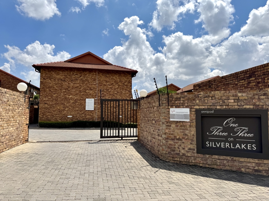 2 Bedroom Property for Sale in Silver Lakes Gauteng