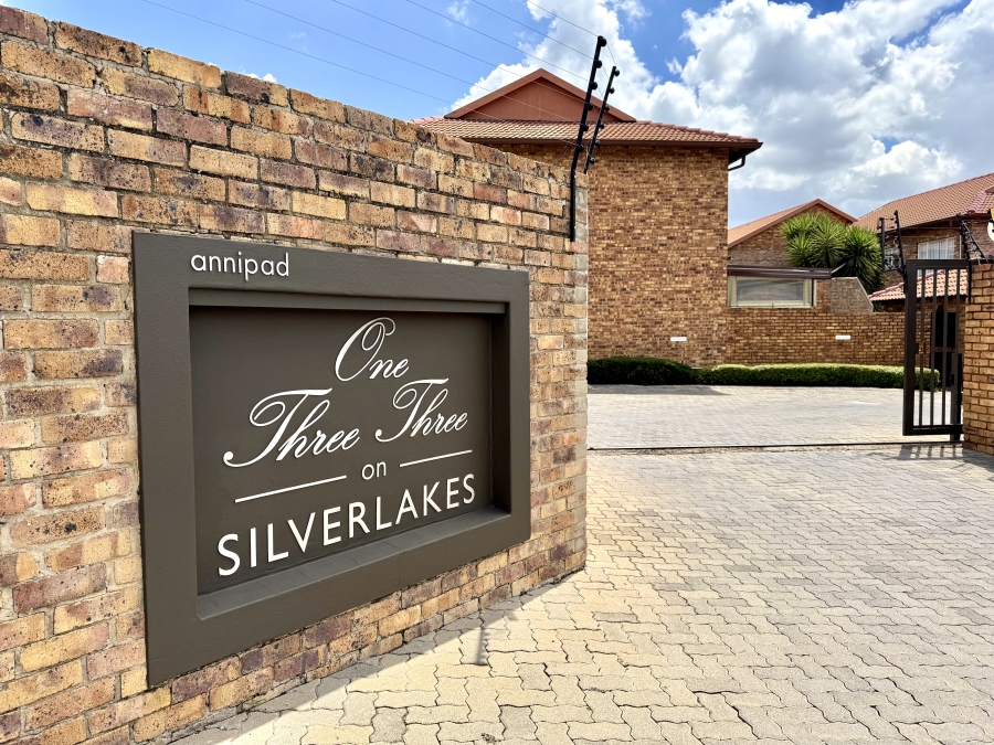 2 Bedroom Property for Sale in Silver Lakes Gauteng