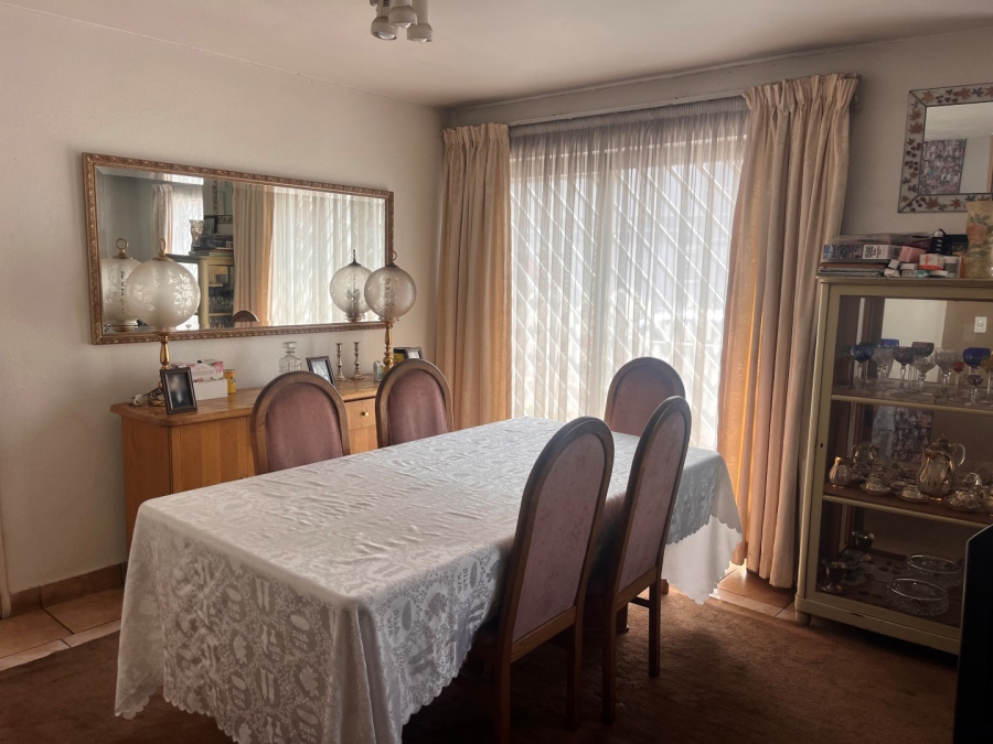 3 Bedroom Property for Sale in Viewcrest Gauteng