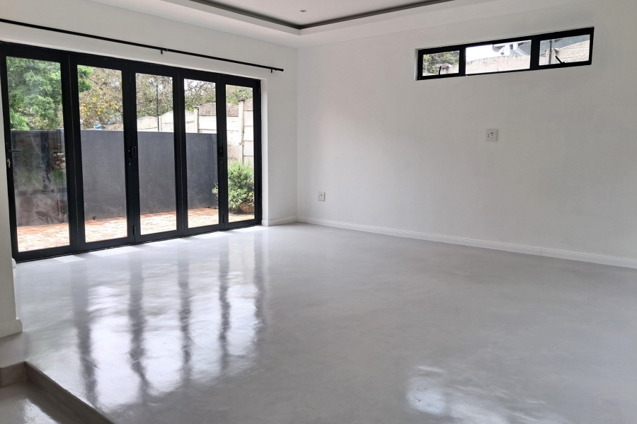 To Let 1 Bedroom Property for Rent in Fourways Gauteng