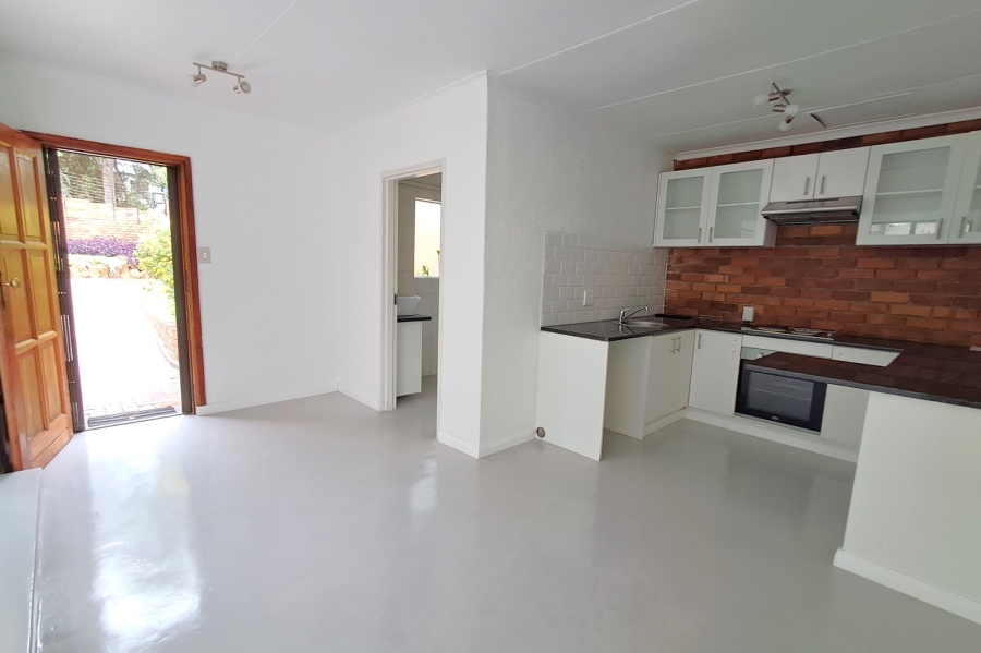 To Let 1 Bedroom Property for Rent in Fourways Gauteng