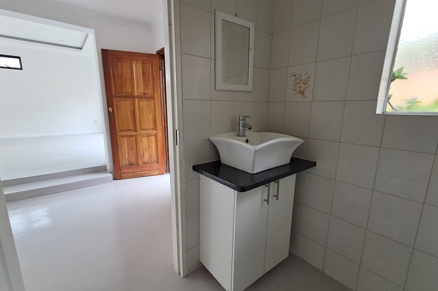 To Let 1 Bedroom Property for Rent in Fourways Gauteng
