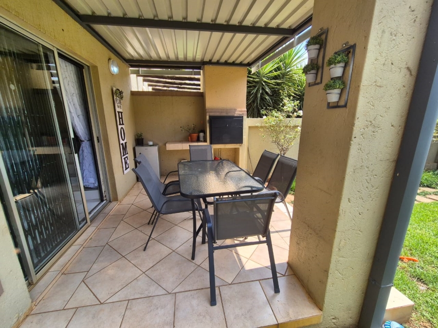 3 Bedroom Property for Sale in Annlin Gauteng