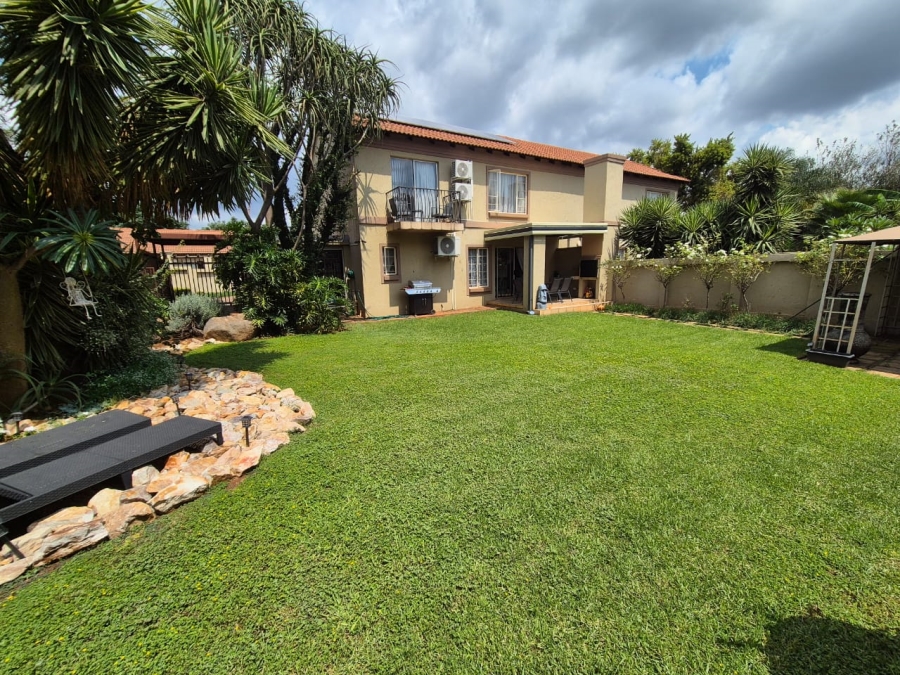 3 Bedroom Property for Sale in Annlin Gauteng