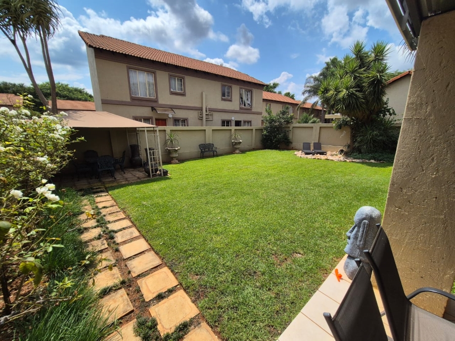 3 Bedroom Property for Sale in Annlin Gauteng