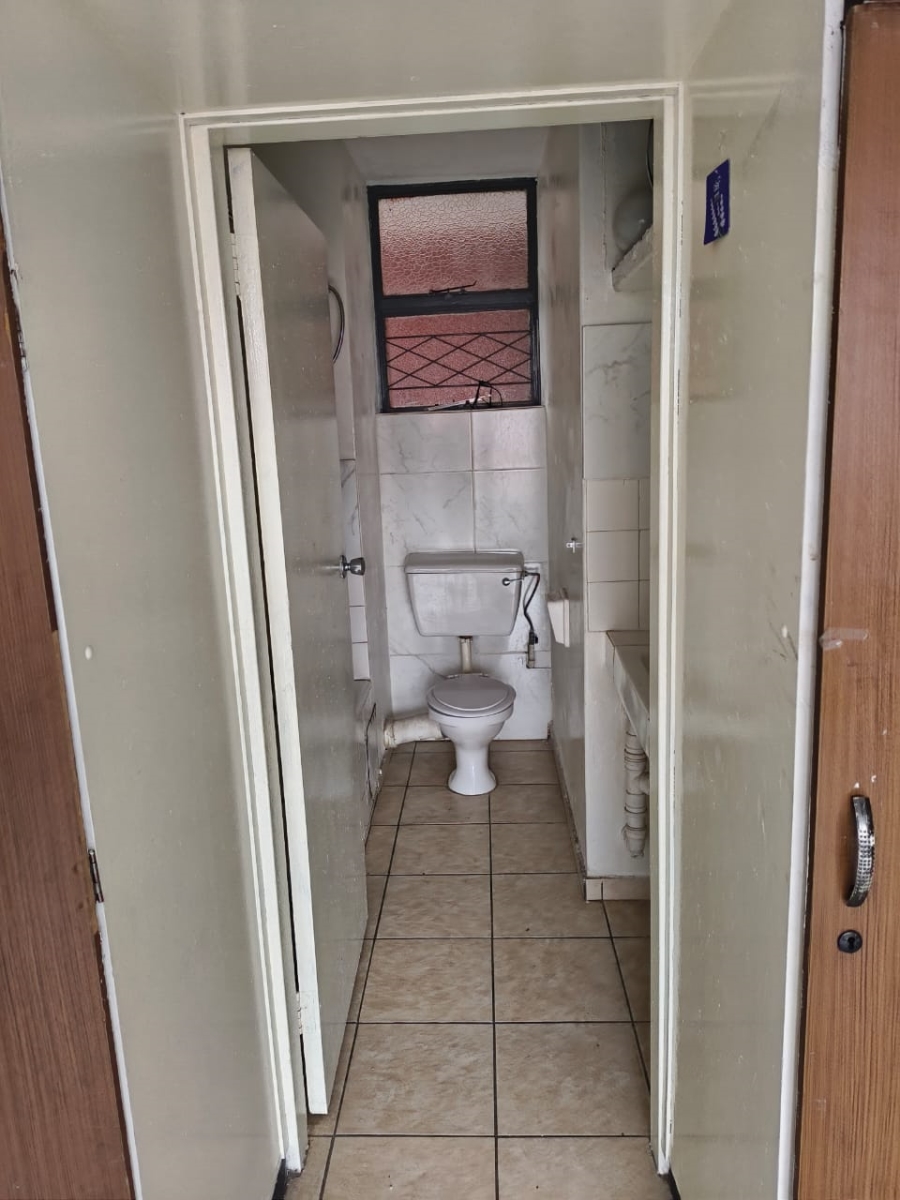 1 Bedroom Property for Sale in Muckleneuk Gauteng