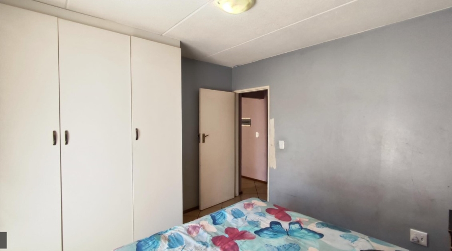 2 Bedroom Property for Sale in Terenure Gauteng