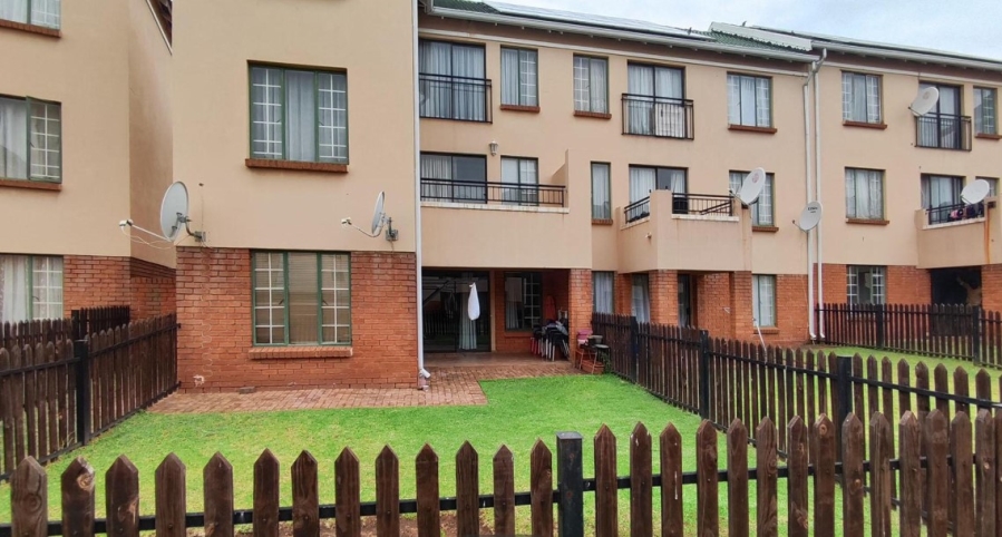 2 Bedroom Property for Sale in Terenure Gauteng
