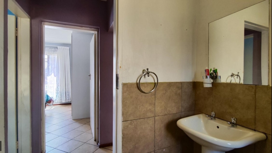 2 Bedroom Property for Sale in Terenure Gauteng