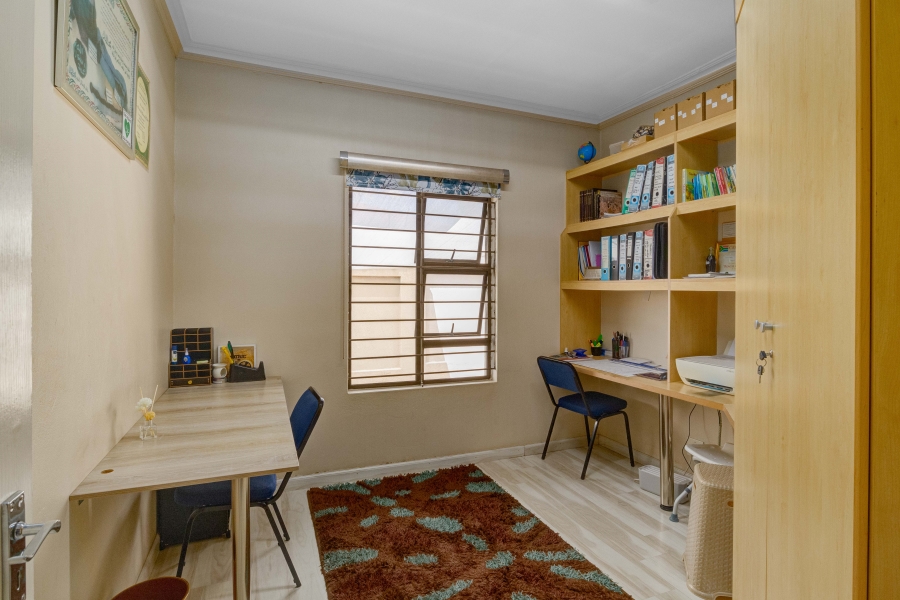 4 Bedroom Property for Sale in Marlboro Gardens Gauteng