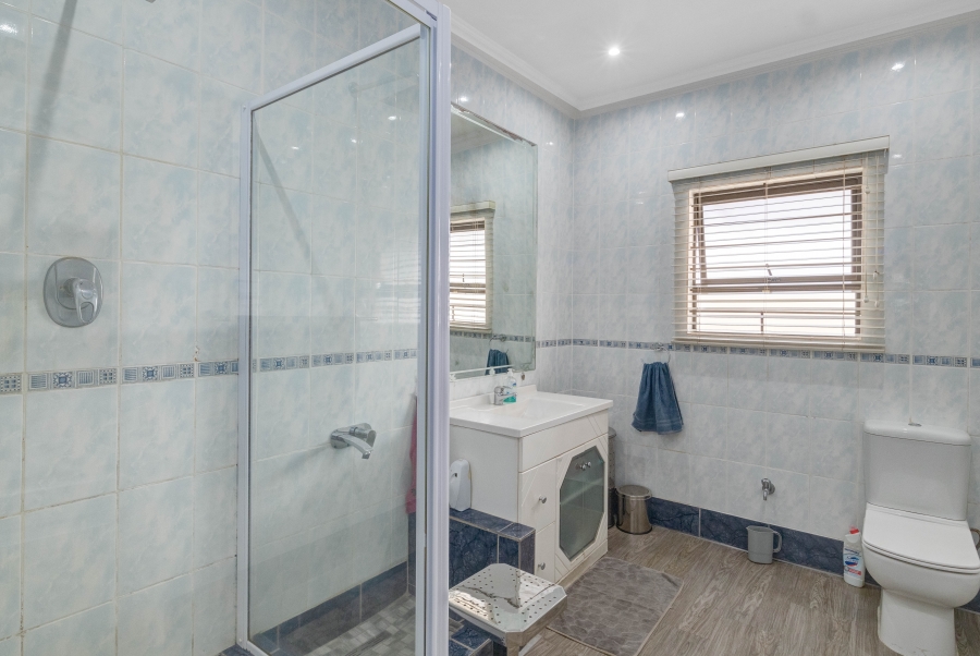 4 Bedroom Property for Sale in Marlboro Gardens Gauteng