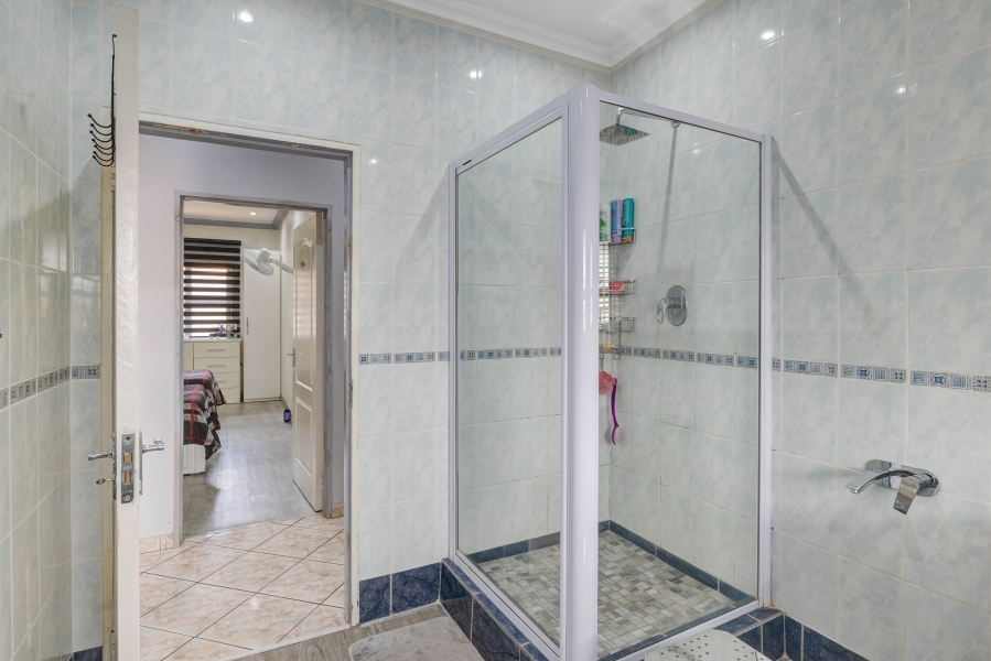 4 Bedroom Property for Sale in Marlboro Gardens Gauteng