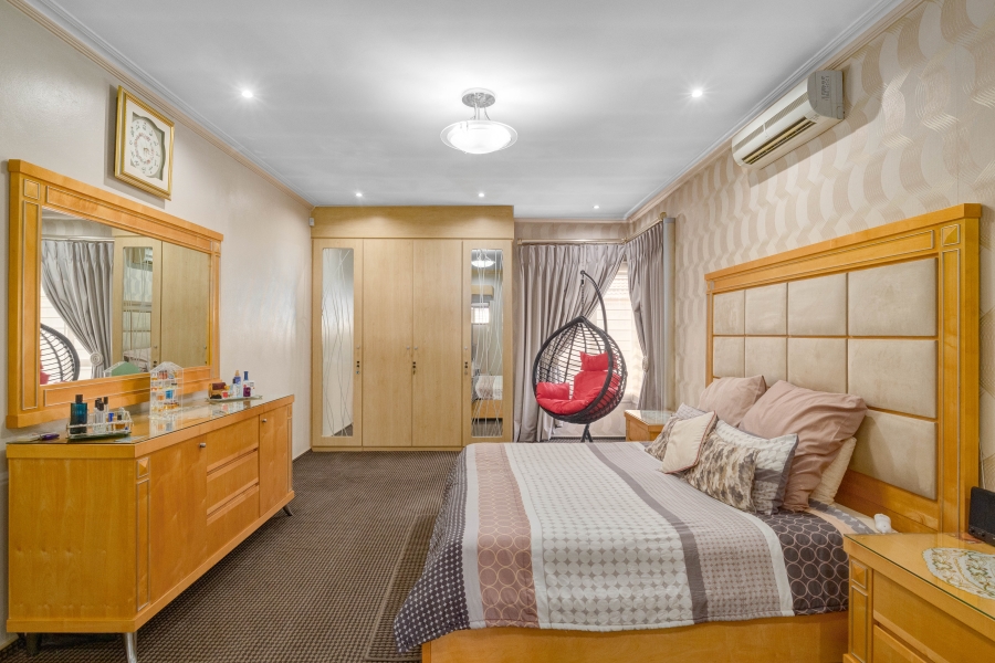 4 Bedroom Property for Sale in Marlboro Gardens Gauteng
