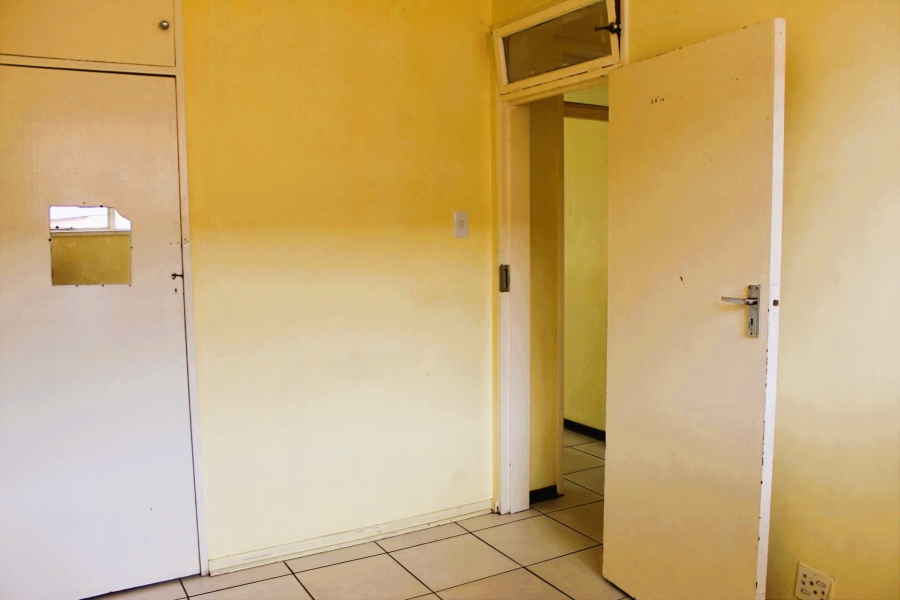 2 Bedroom Property for Sale in Vanderbijlpark CE 1 Gauteng
