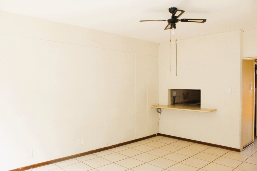 2 Bedroom Property for Sale in Vanderbijlpark CE 1 Gauteng