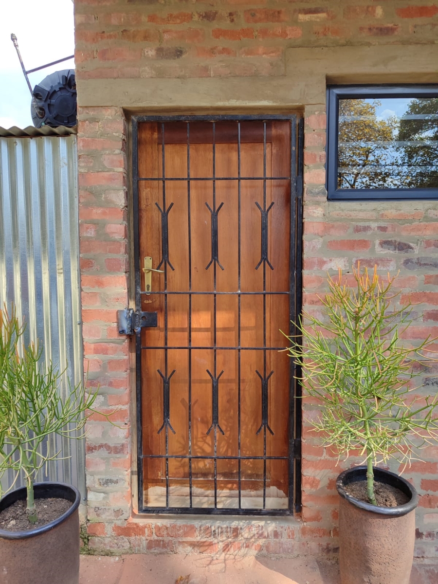 To Let 1 Bedroom Property for Rent in Sydenham Gauteng