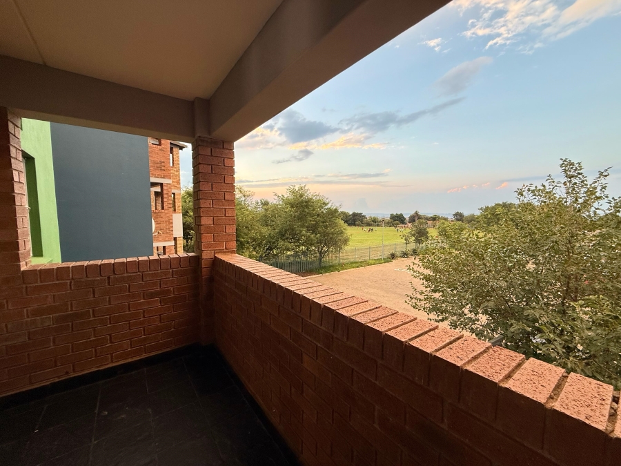 2 Bedroom Property for Sale in Heuweloord Gauteng