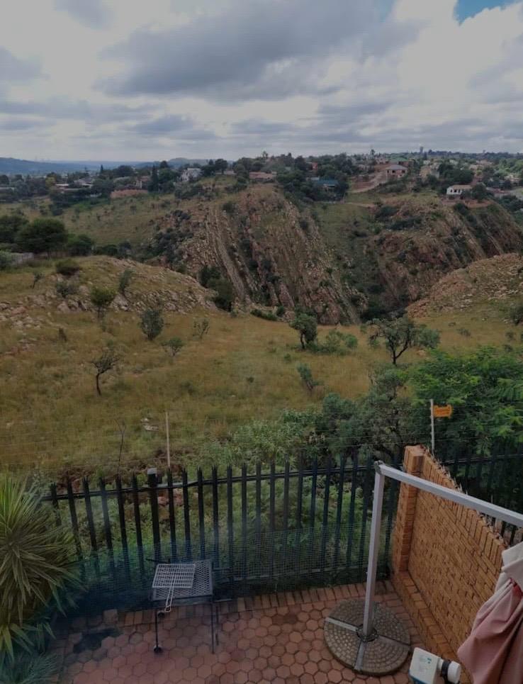 3 Bedroom Property for Sale in Rangeview Gauteng