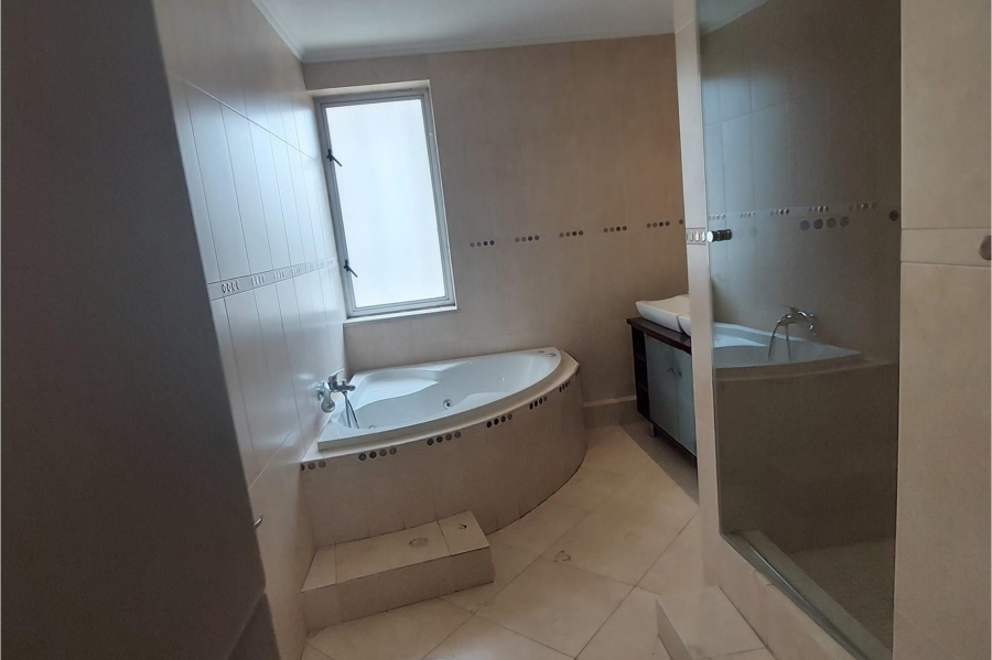 2 Bedroom Property for Sale in Marshalltown Gauteng