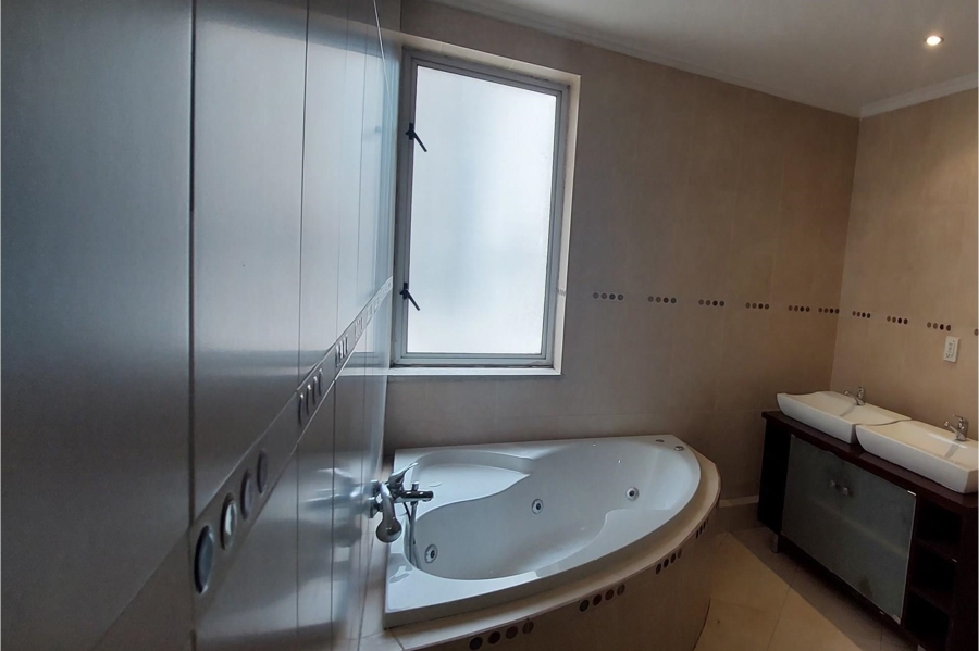 2 Bedroom Property for Sale in Marshalltown Gauteng