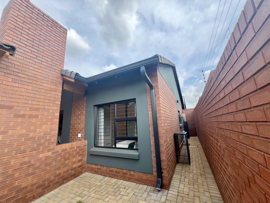 3 Bedroom Property for Sale in Olympus AH Gauteng