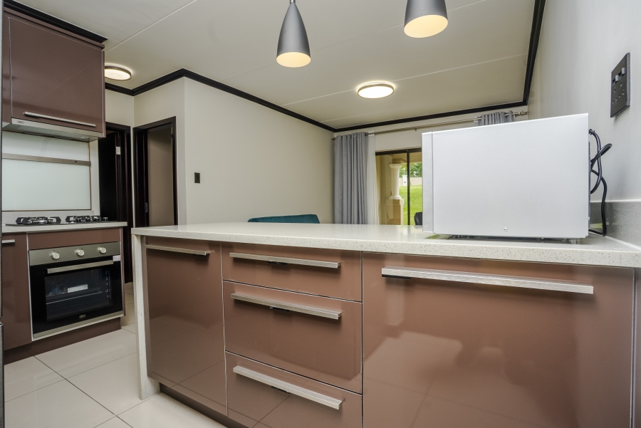 1 Bedroom Property for Sale in Blue Hills Gauteng