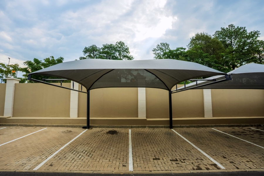 1 Bedroom Property for Sale in Blue Hills Gauteng