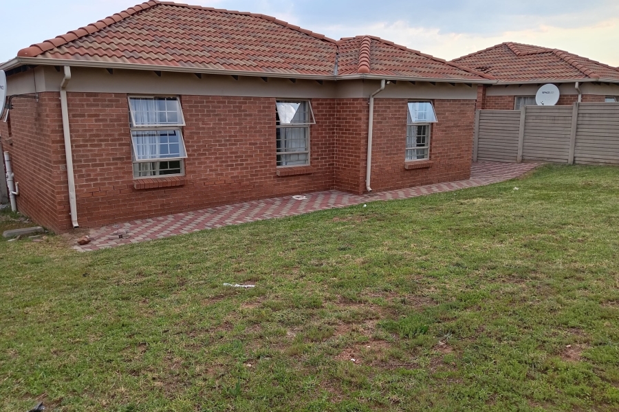 3 Bedroom Property for Sale in Thatch Hill Estate Gauteng