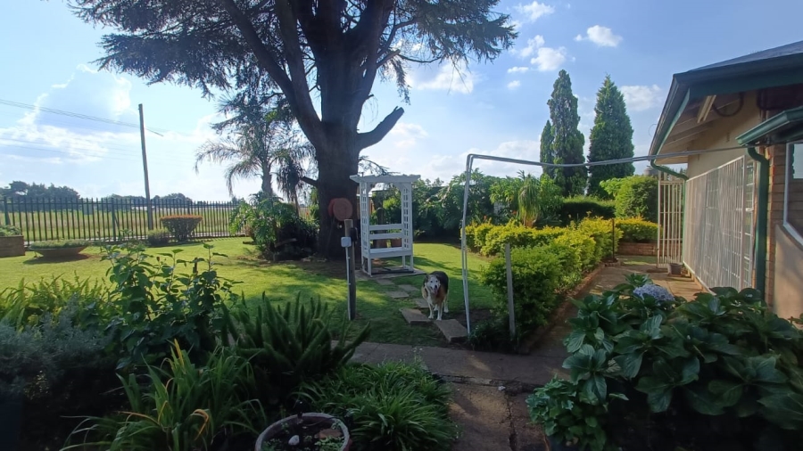 13 Bedroom Property for Sale in Wilbotsdal A H Gauteng